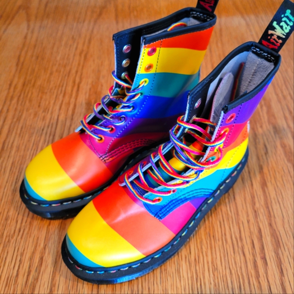 Made in Asia Doc Marten boot